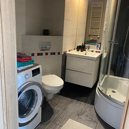 Albatross Apartment *
